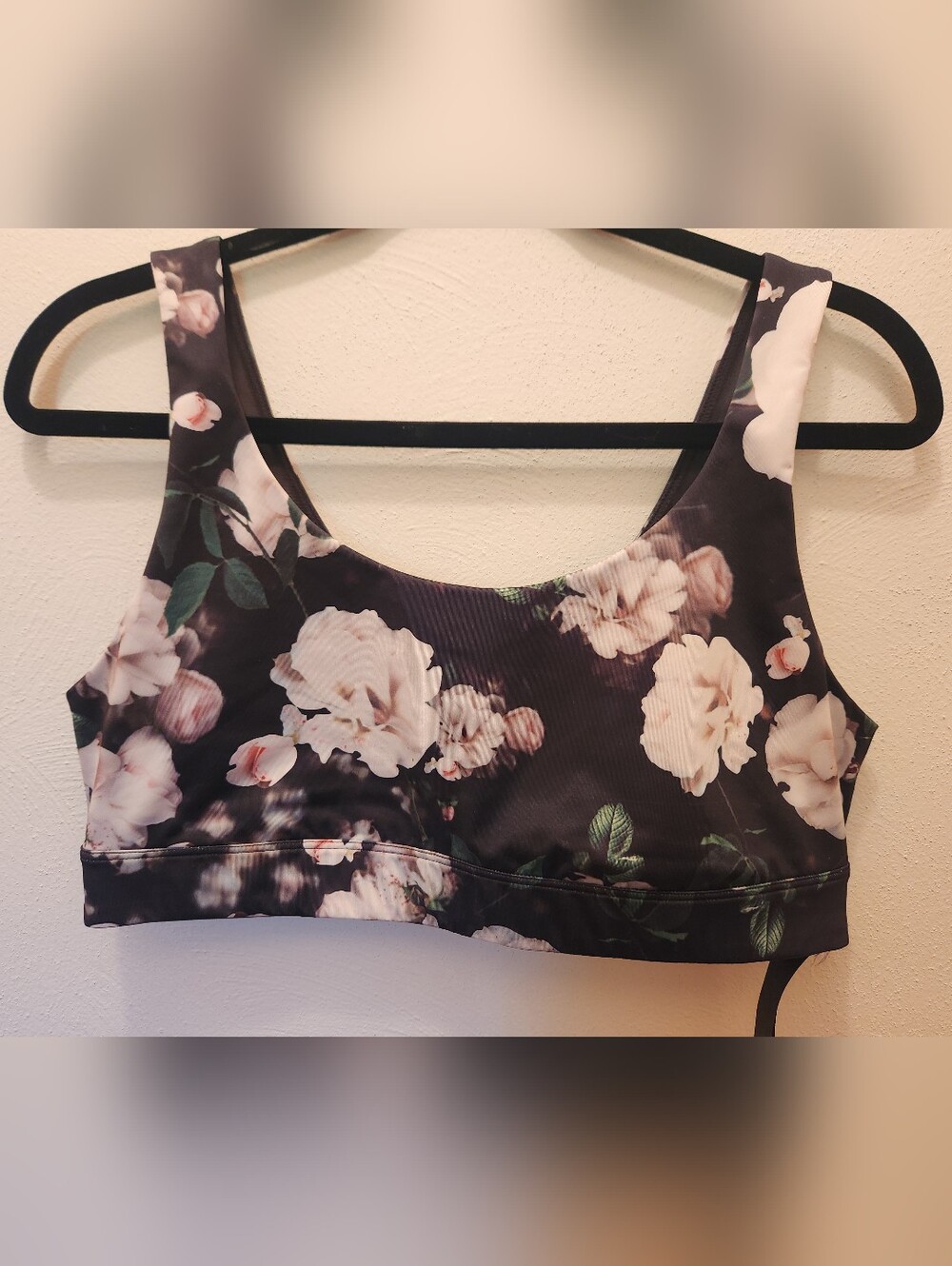 Victoria's Secret Black Floral Sports Bra Size XL